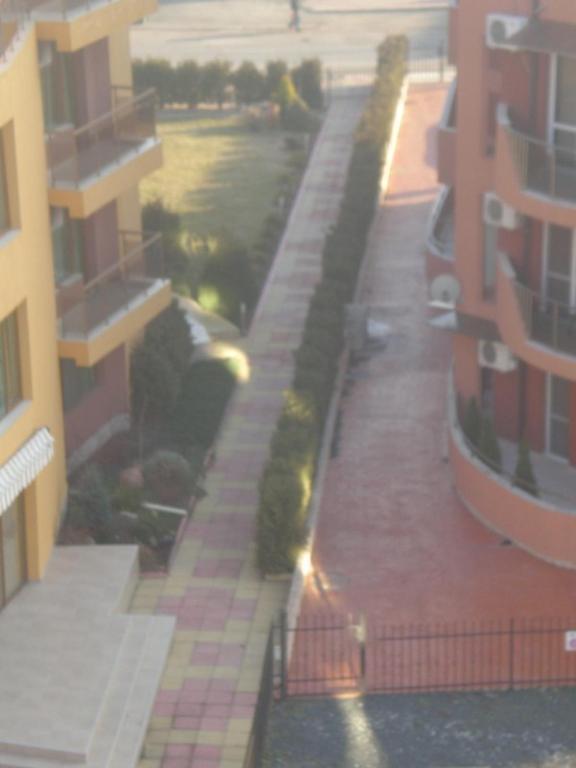 נסבר Levante Apartcomplex מראה חיצוני תמונה